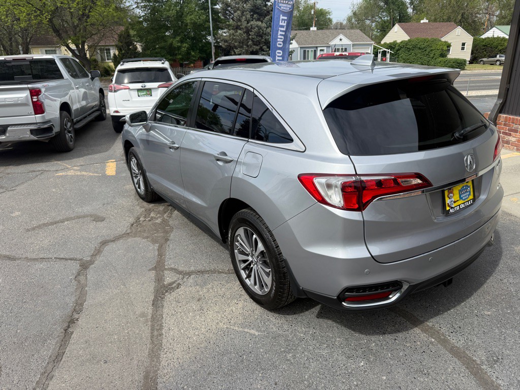 2017 Acura RDX Image 2