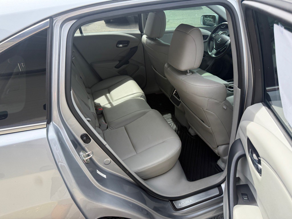 2017 Acura RDX Image 12
