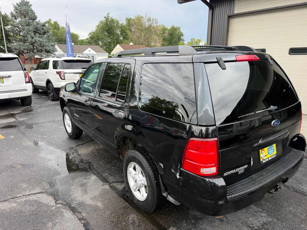 2005 Ford Explorer Image 5