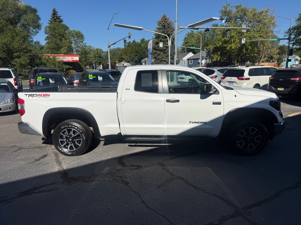 2017 Toyota Tundra Image 5