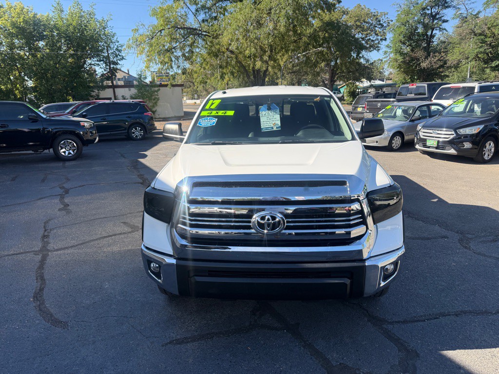 2017 Toyota Tundra Image 7