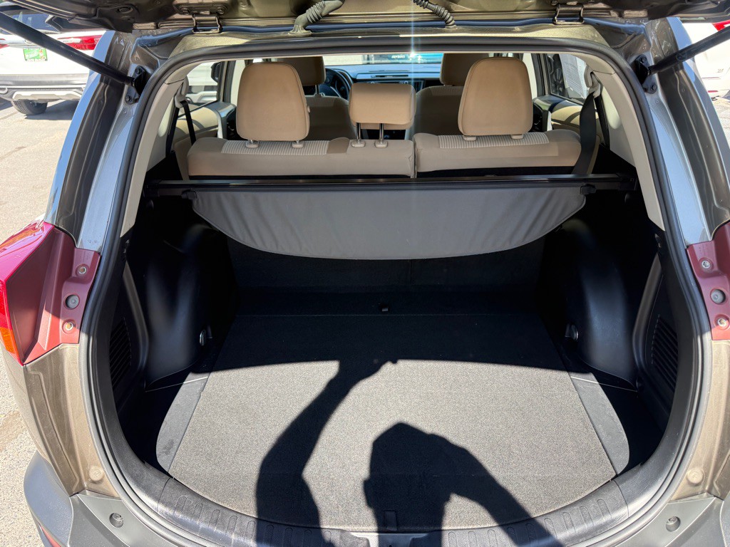 2013 Toyota Rav4 Image 9
