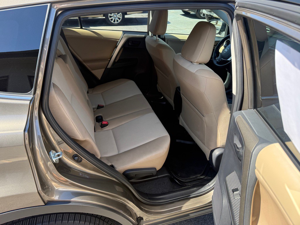 2013 Toyota Rav4 Image 10