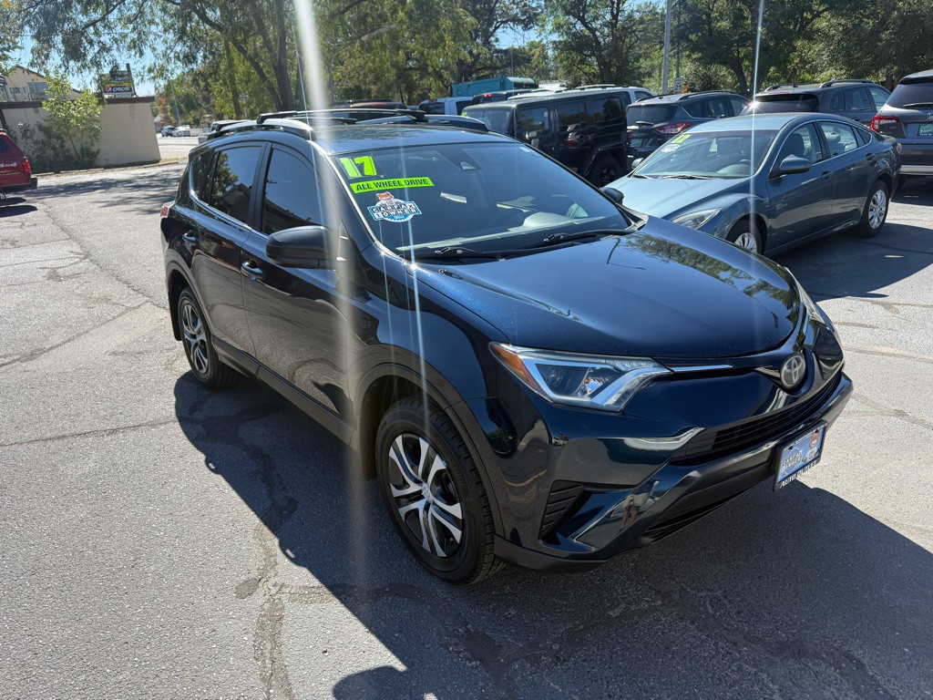 2017 Toyota Rav4 Image 6
