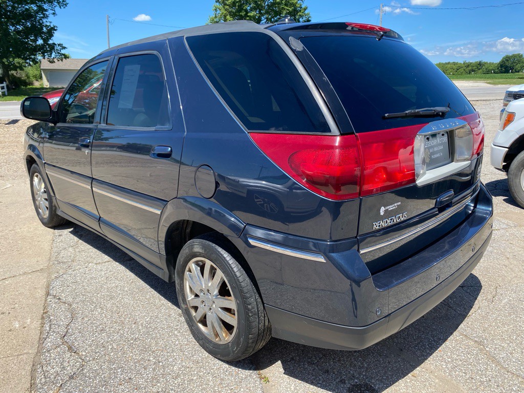 2005 Buick Rendezvous Image 2