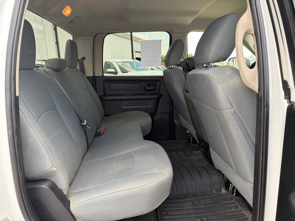 2017 RAM 3500 Image 8