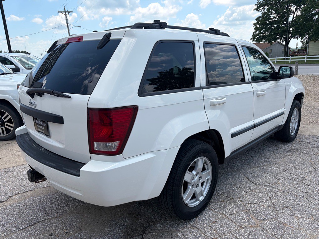 2007 Jeep Grand Cherokee Image 3