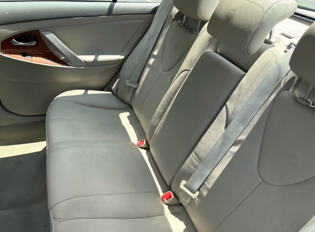 2009 Toyota Camry Image 11