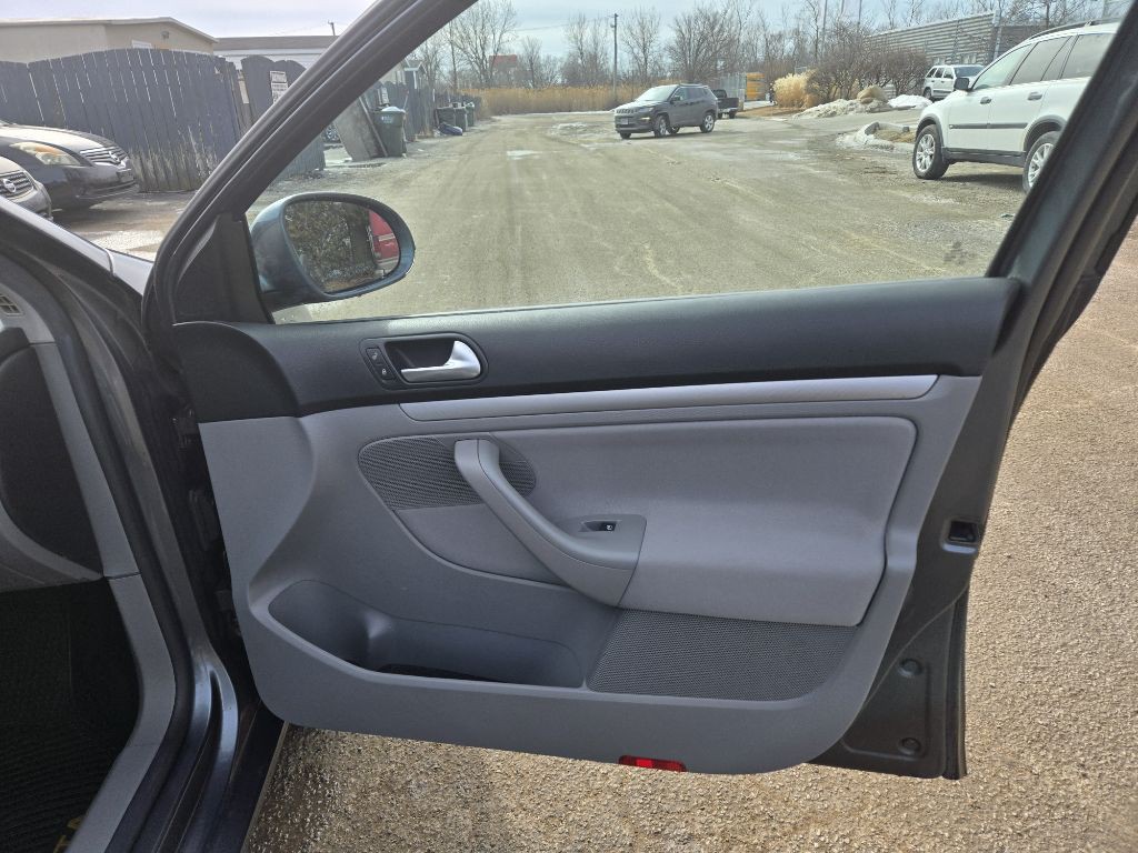 2009 Volkswagen Jetta Image 11