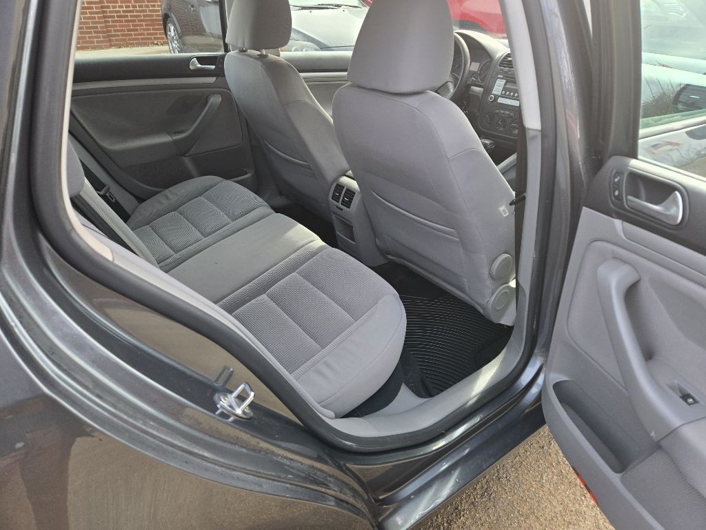 2009 Volkswagen Jetta Image 12
