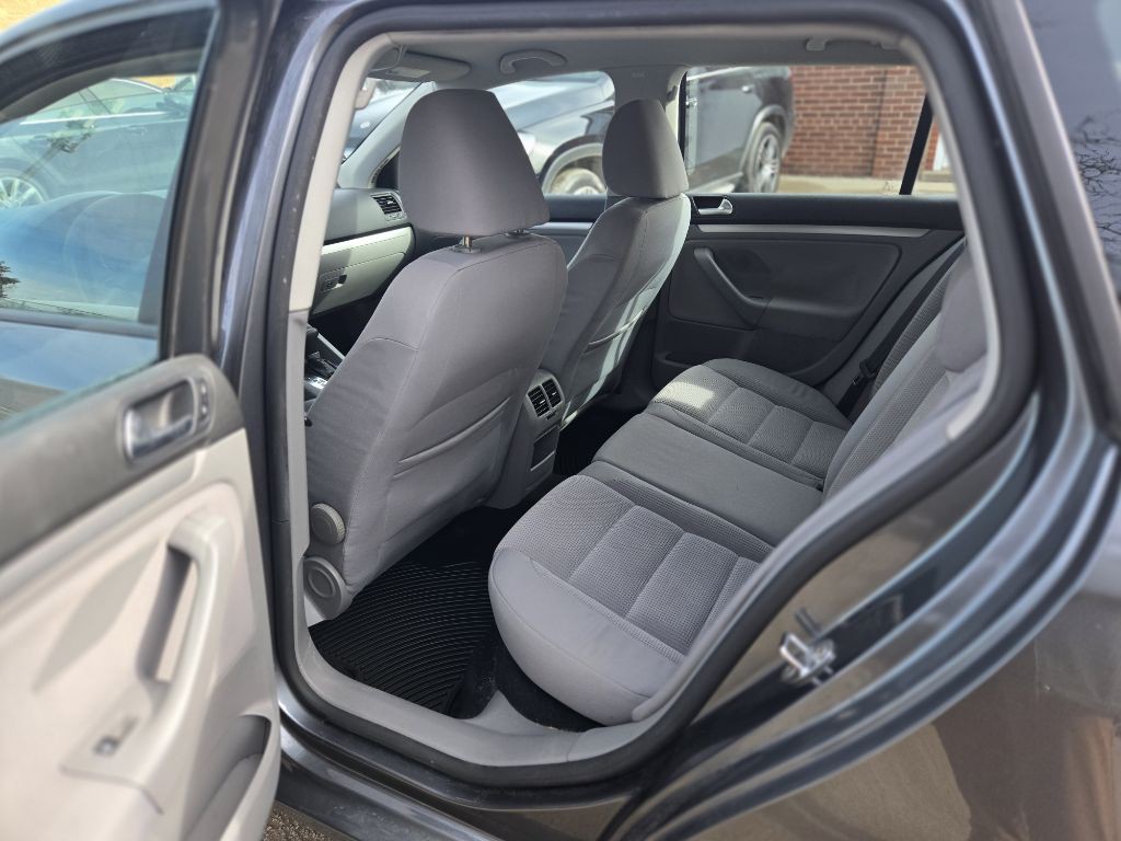 2009 Volkswagen Jetta Image 13