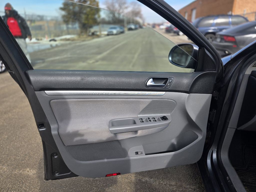 2009 Volkswagen Jetta Image 17