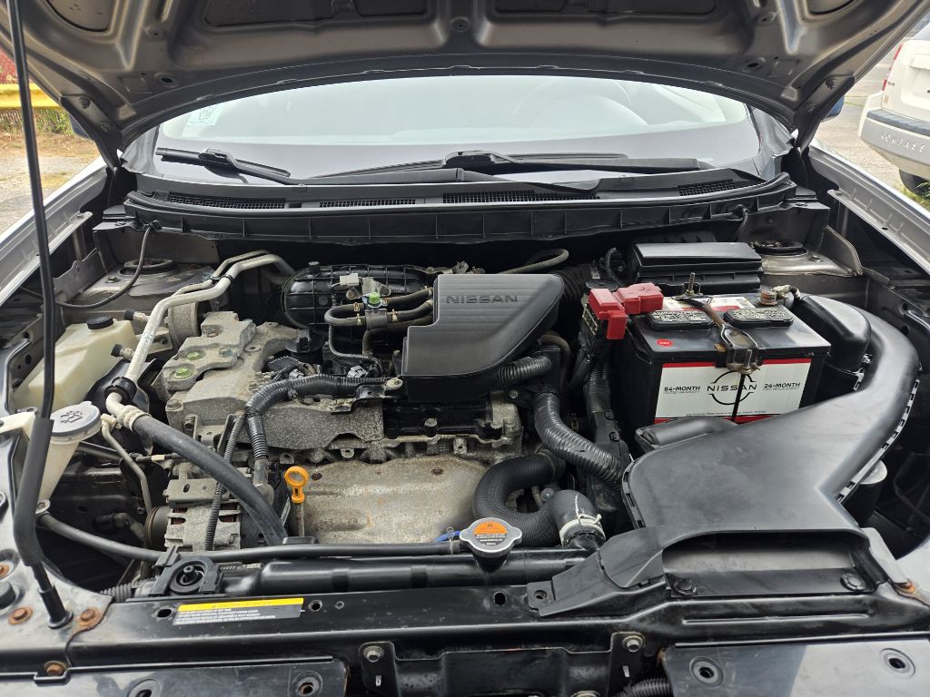 2015 Nissan Rogue Image 16