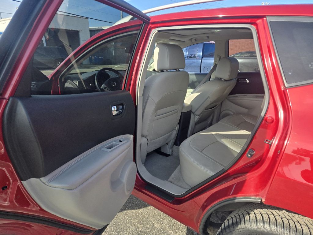 2012 Nissan Rogue Image 10