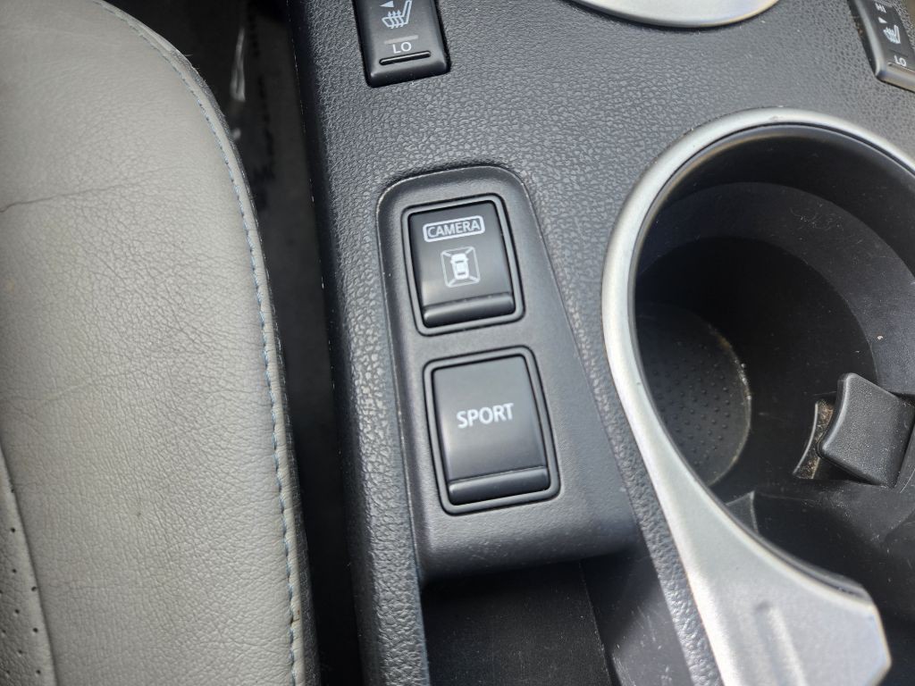 2012 Nissan Rogue Image 17