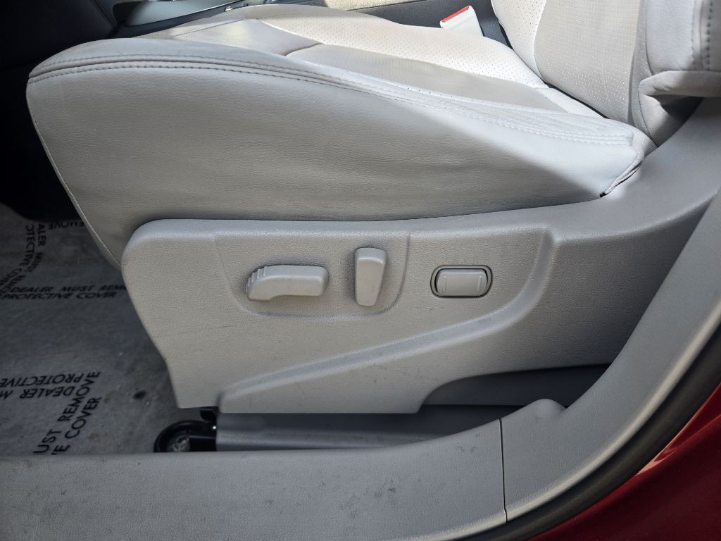 2012 Nissan Rogue Image 18