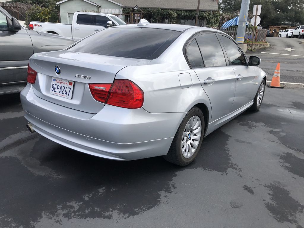 2009 BMW 3 Series Image 6