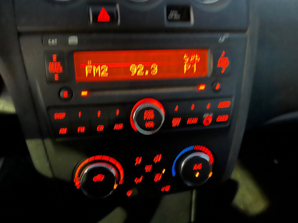 2012 Nissan Altima Image 21