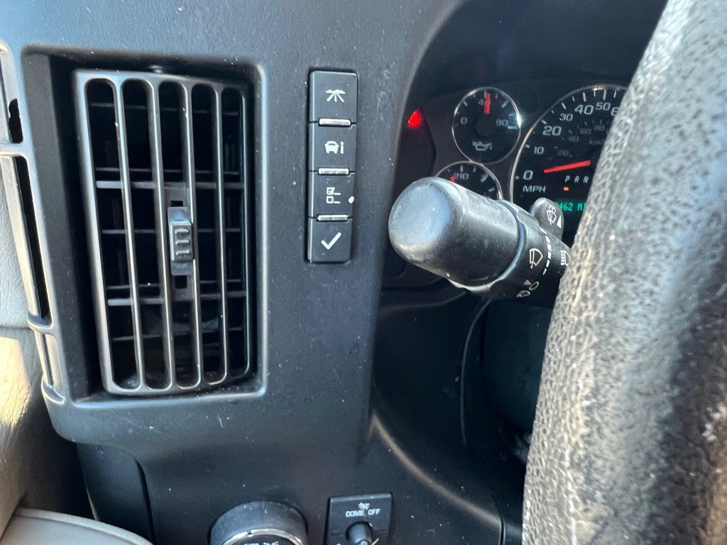 2020 Chevrolet Express Image 22