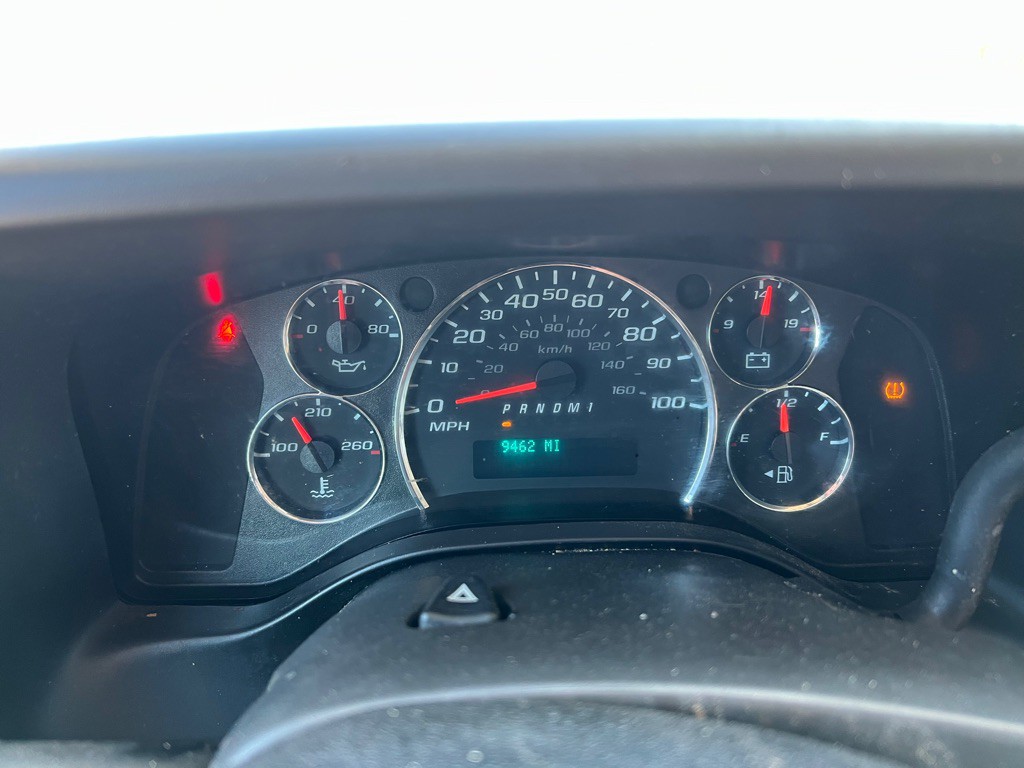 2020 Chevrolet Express Image 23