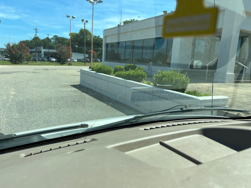 2021 Chevrolet Express Image 21