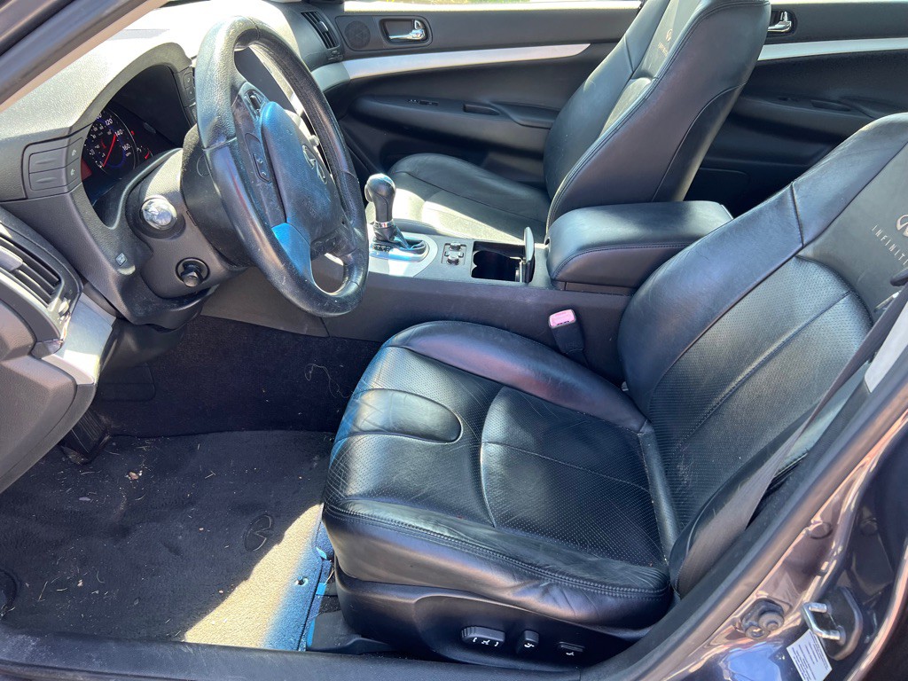 2009 INFINITI G37 Image 5