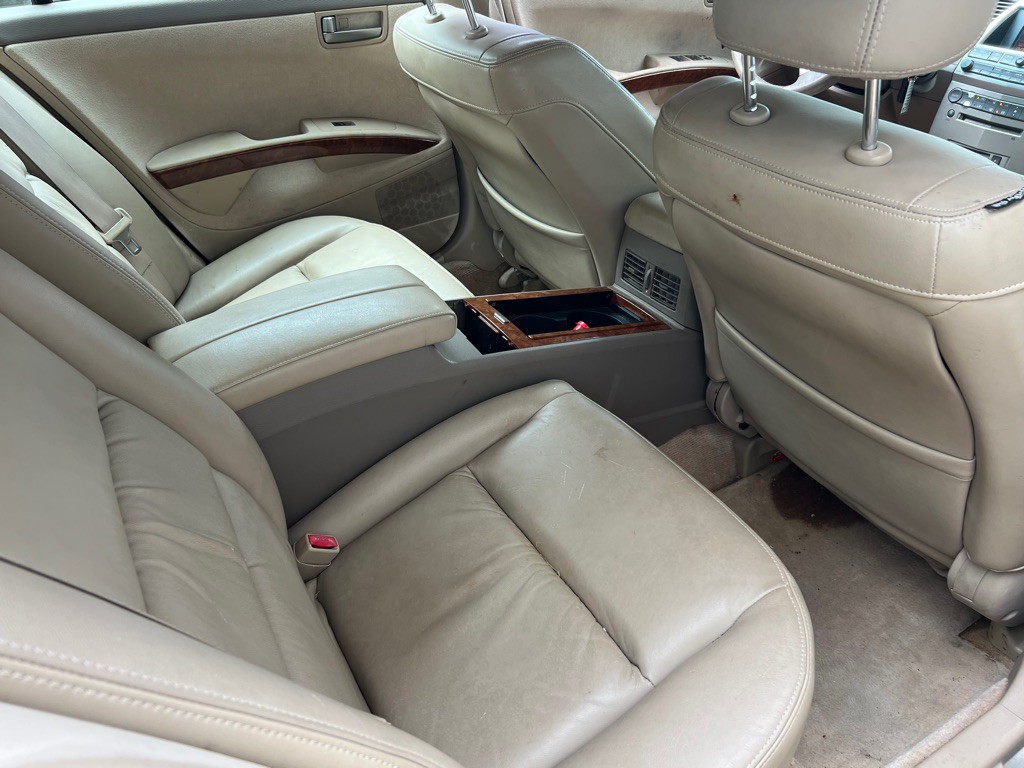 2004 Nissan Maxima Image 13
