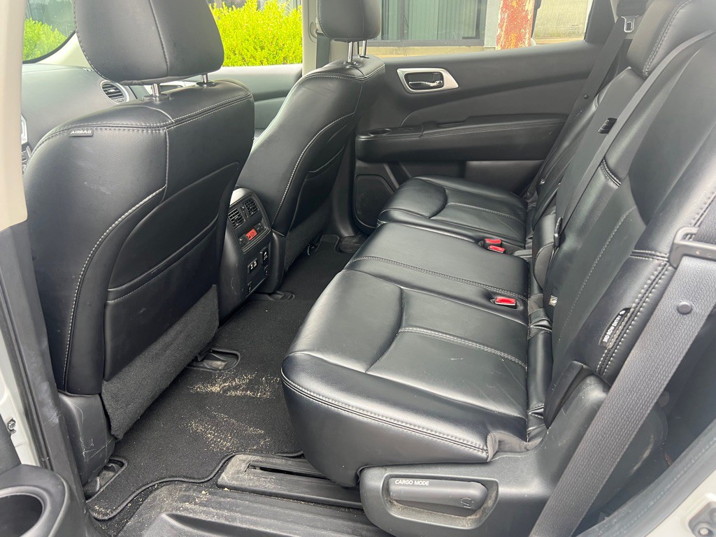 2019 Nissan Pathfinder Image 4