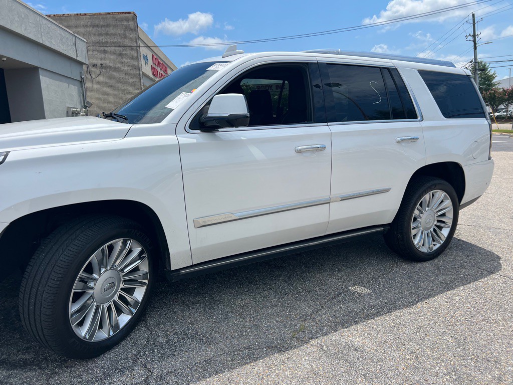 2018 Cadillac Escalade Image 4