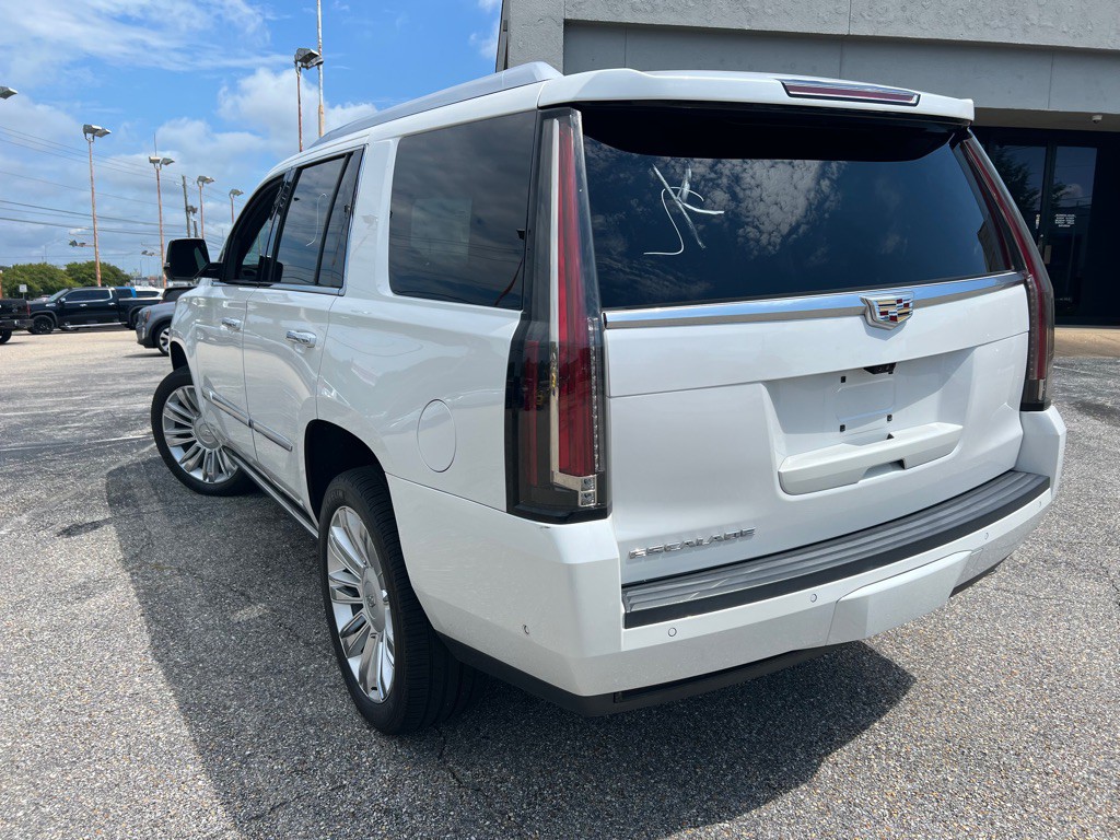 2018 Cadillac Escalade Image 8