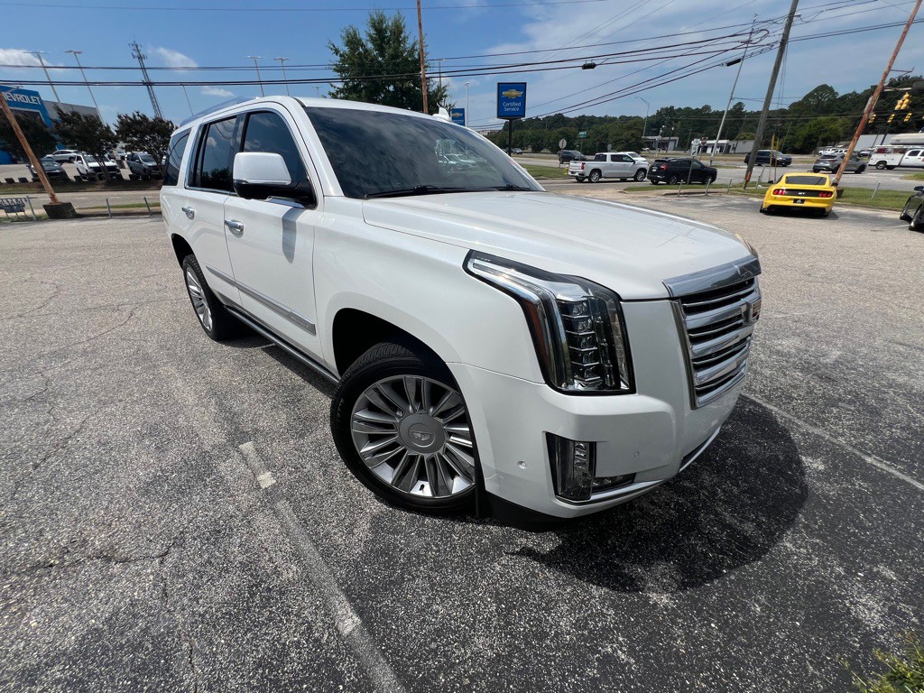 2018 Cadillac Escalade Image 18