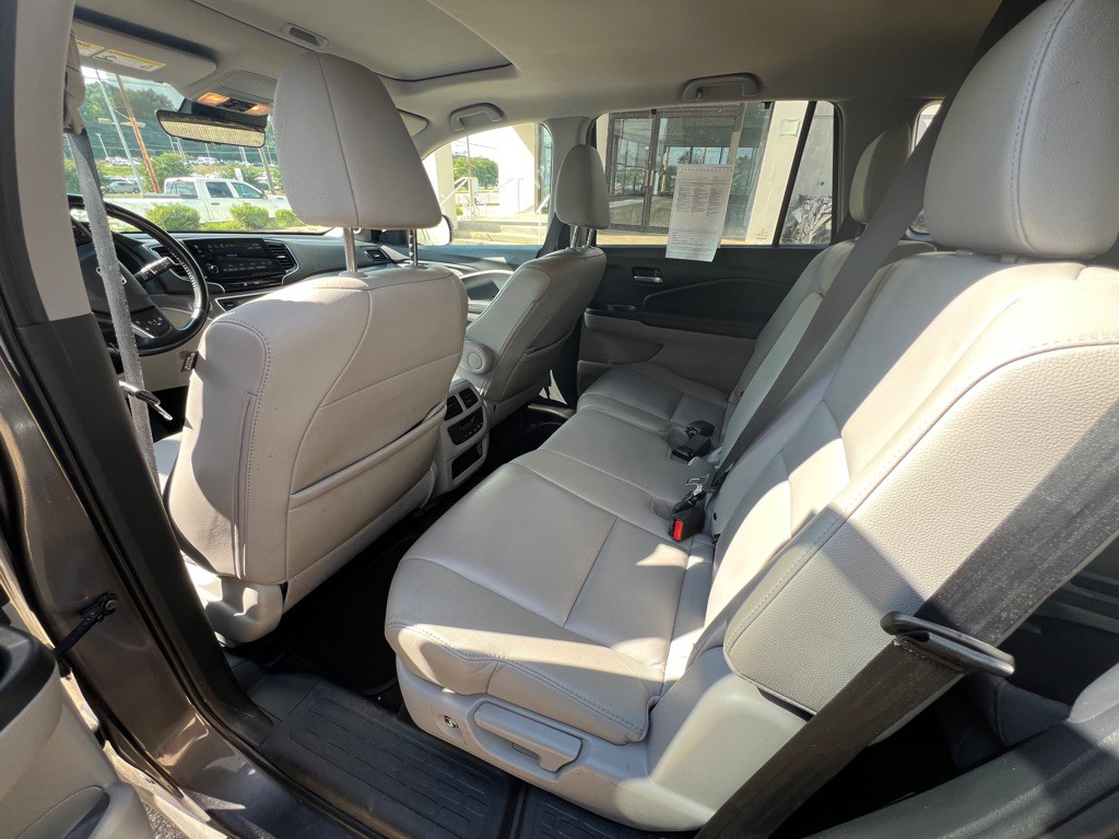 2020 Honda Pilot Image 5