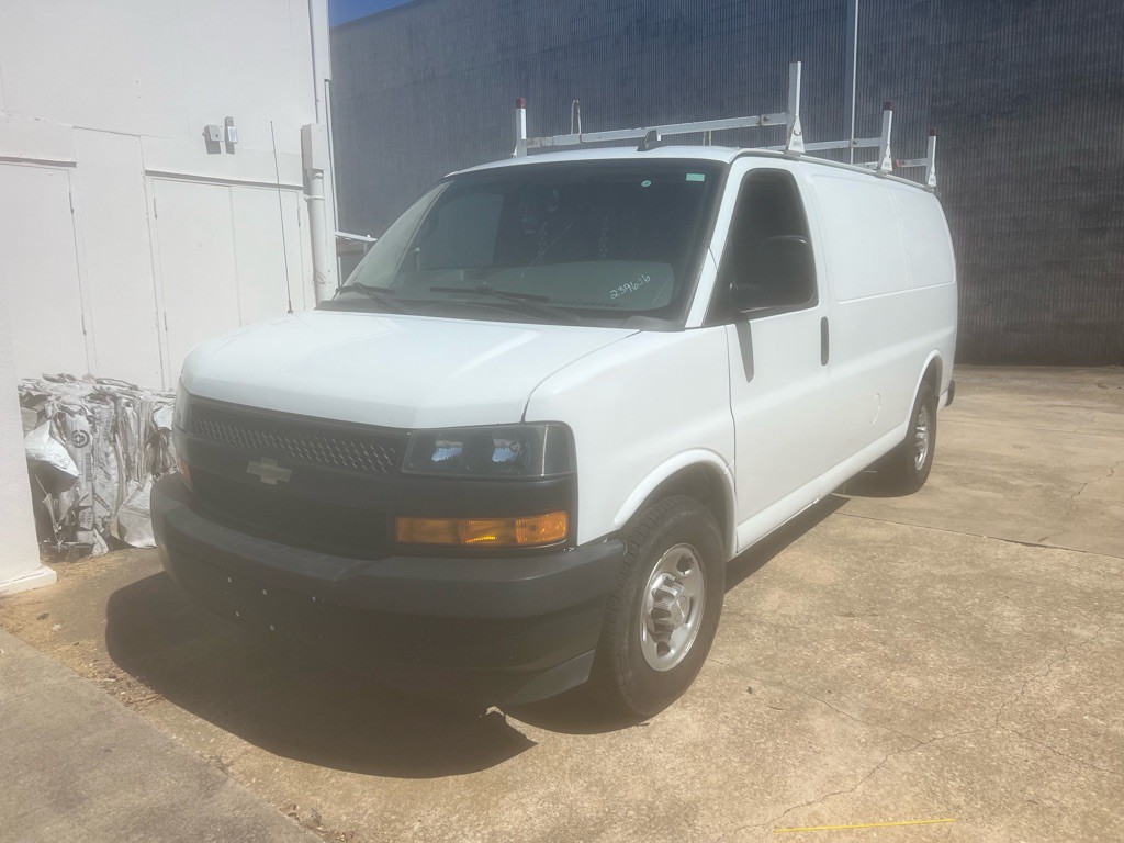 2019 Chevrolet Express Image 1