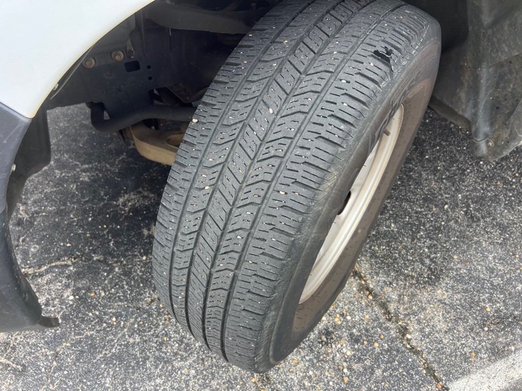 2021 RAM 1500 Image 2