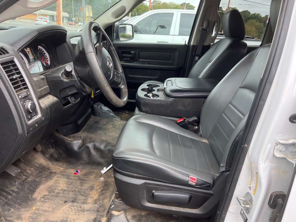 2021 RAM 1500 Image 3