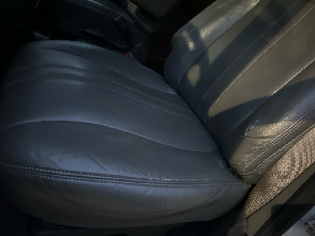 2023 GMC Savana Image 2