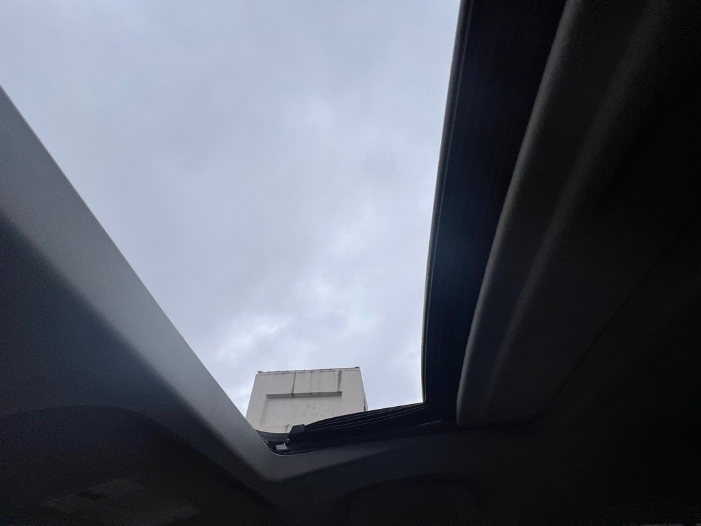 2014 Toyota Sienna Image 22