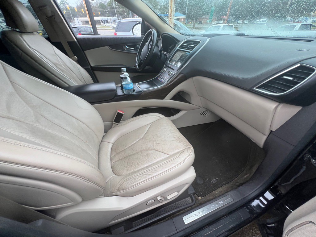 2016 Lincoln MKX Image 17