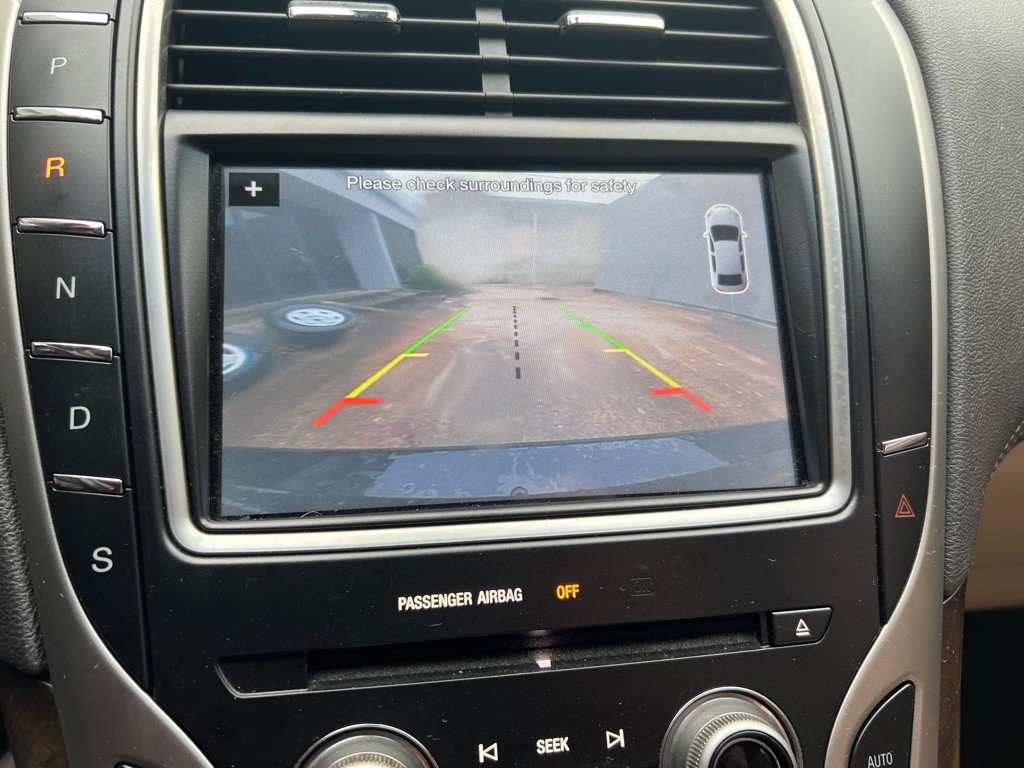 2016 Lincoln MKX Image 28