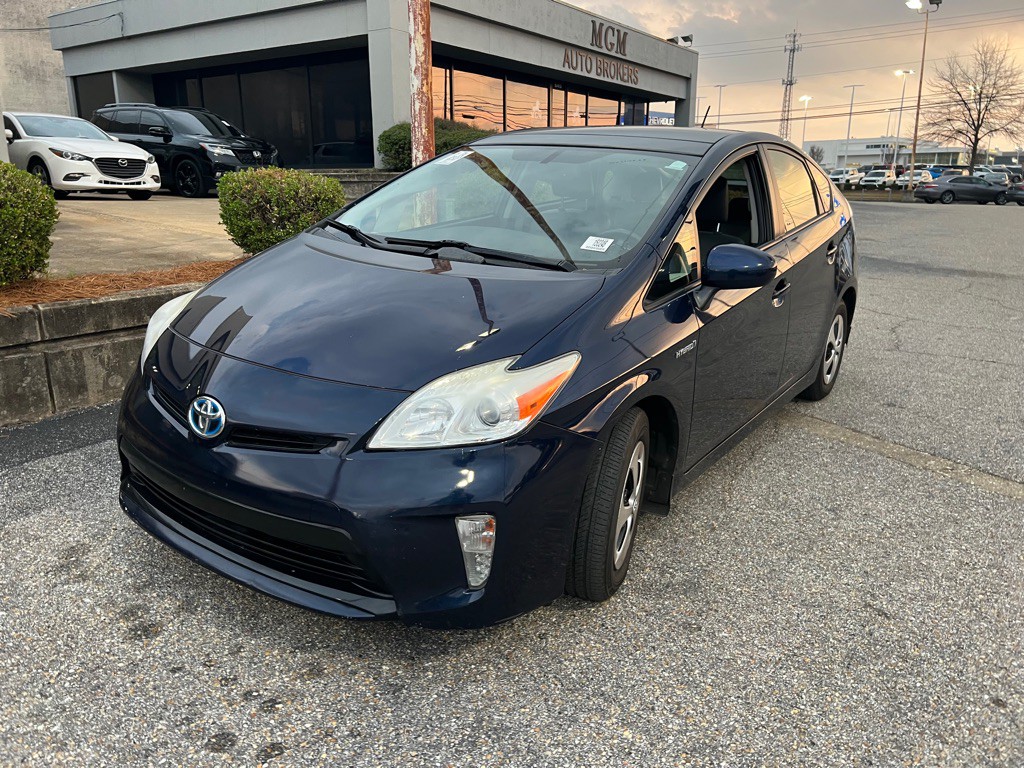 2013 Toyota Prius Image 1