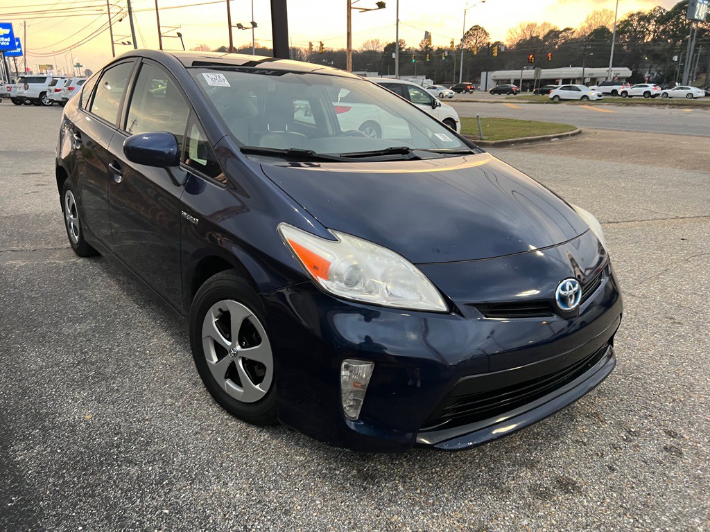 2013 Toyota Prius Image 21