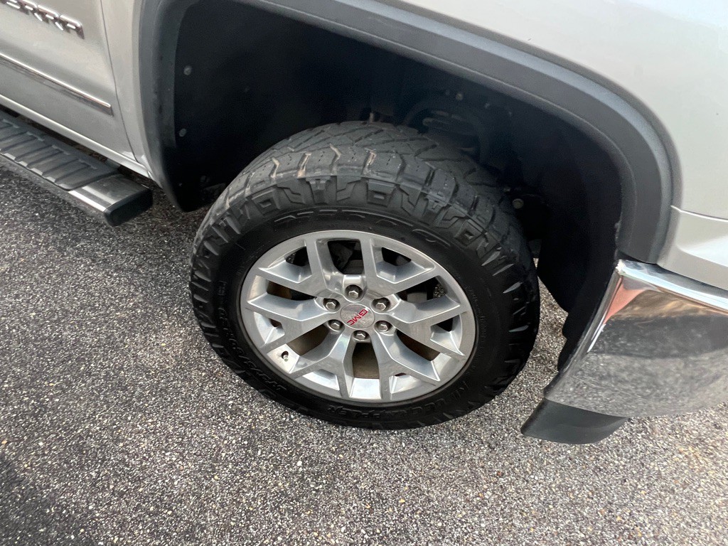 2018 GMC Sierra Image 11