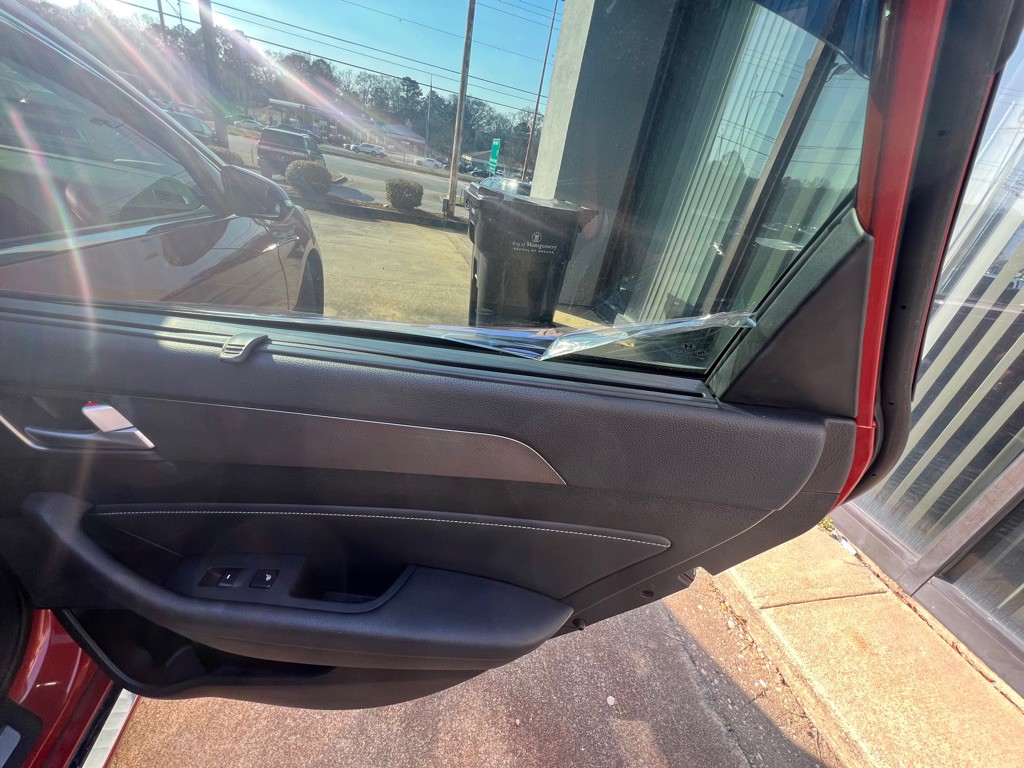 2015 Hyundai Sonata Image 12