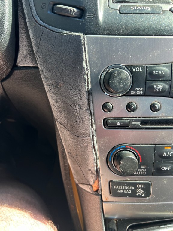 2010 INFINITI G37 Image 29