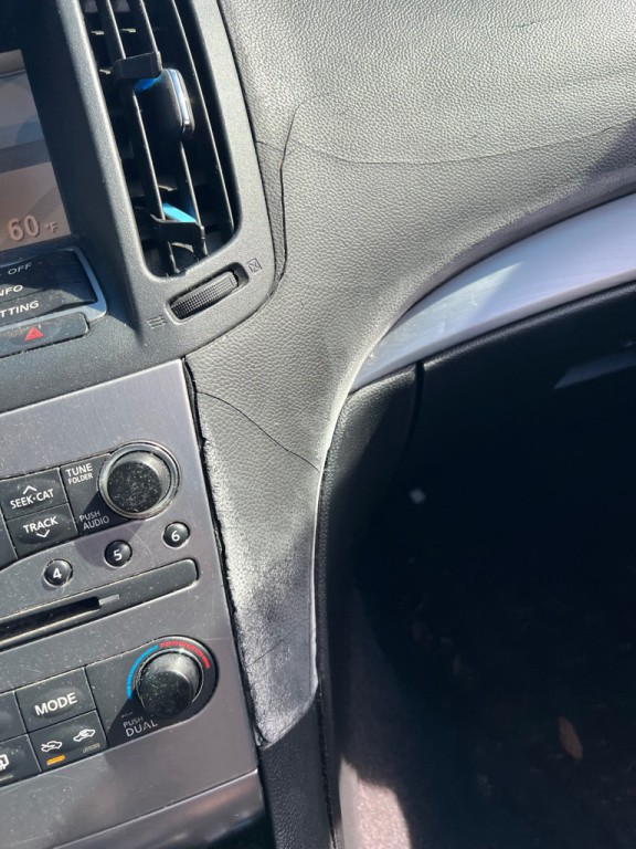 2010 INFINITI G37 Image 30