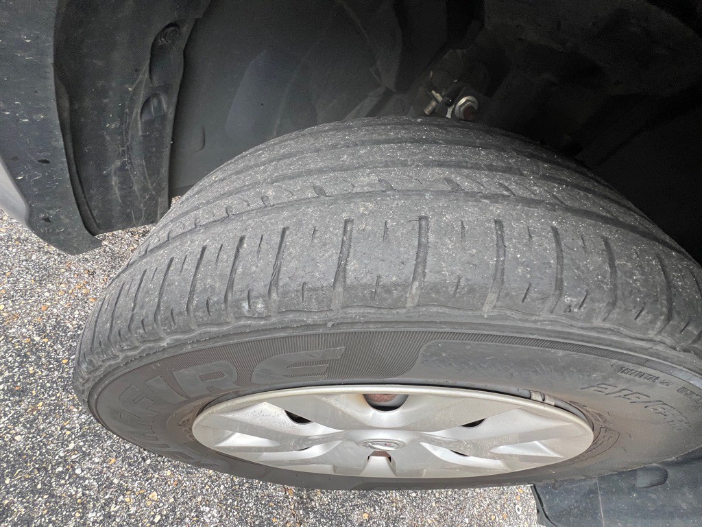 2019 Nissan Rogue Image 16