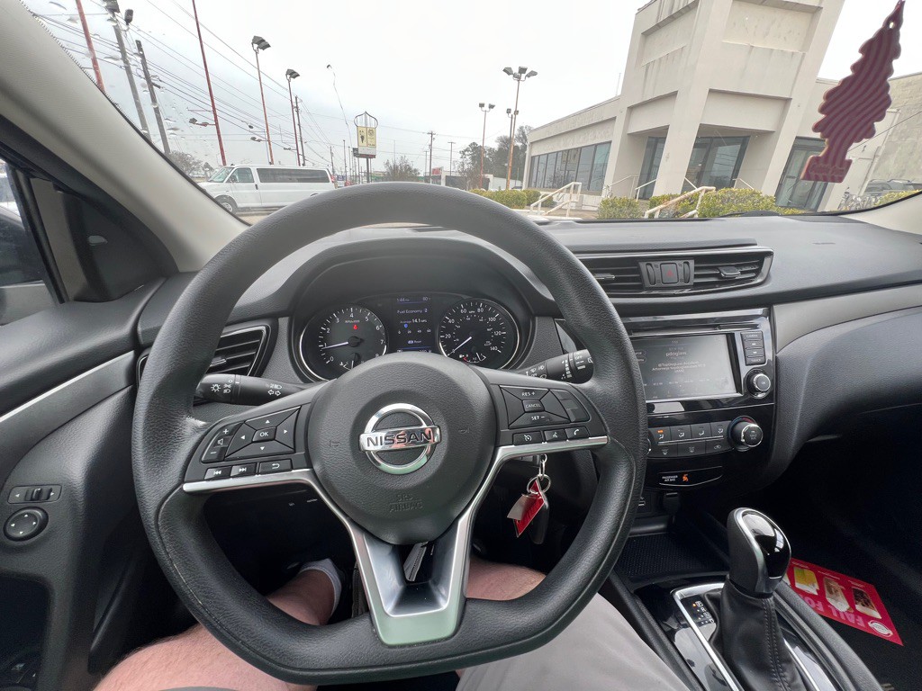 2019 Nissan Rogue Image 21