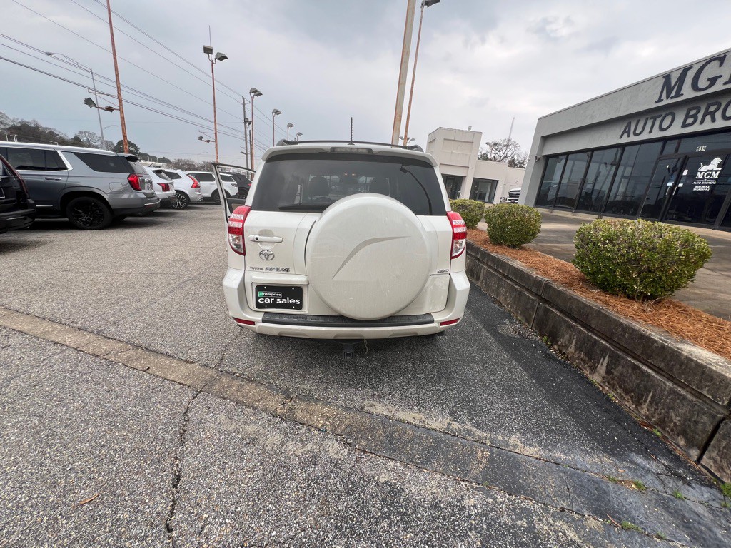 2010 Toyota Rav4 Image 13