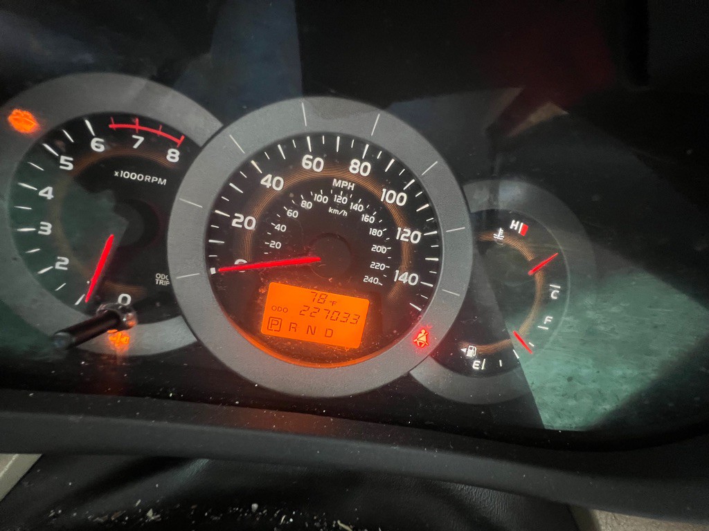 2010 Toyota Rav4 Image 24