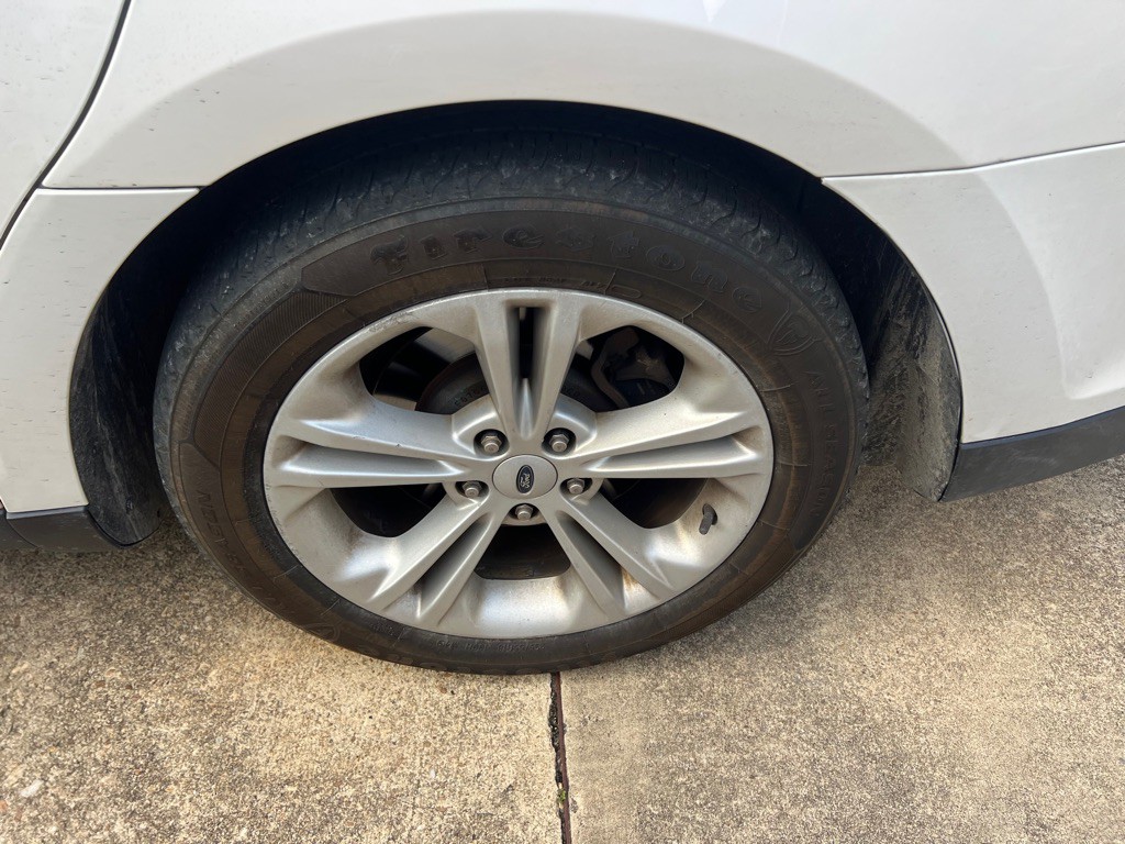 2018 Ford Taurus Image 6